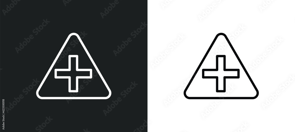 Poster intersection icon isolated in white and black colors. intersection outline vector icon from traffic 