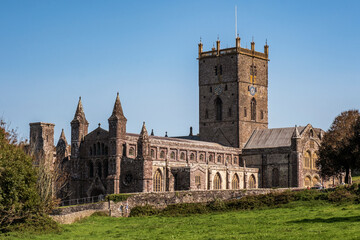 Obraz premium St Davids cathedral, situated in the small city of St Davids, Pembrokeshire, Wales.