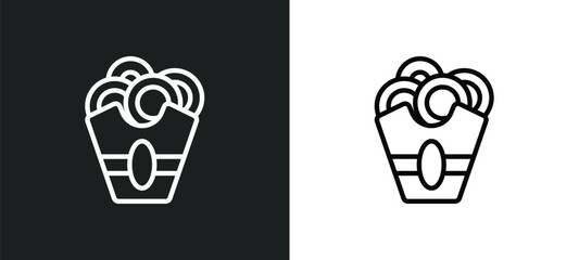 onion rings icon isolated in white and black colors. onion rings outline vector icon from food collection for web, mobile apps and ui.