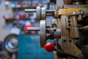 Close-up manivelas de torno 