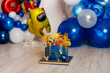 festive children's cake for 8 years	
