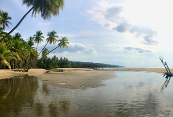 Magnifique plage déserte en République Dominicaine (Playa Coson)