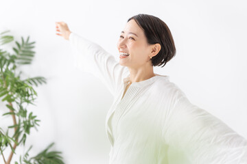 女性