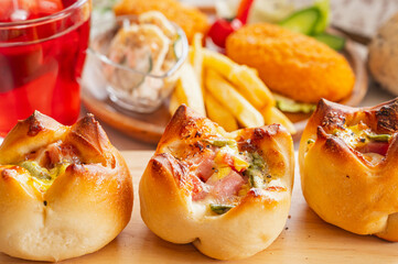 手作りパンとドリンクのランチ