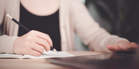 concept of education adds new skills ,business education ,professional courses ,Taking notes and information from learning new things at professional seminars ,Finding more new information