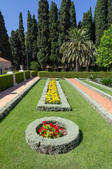 Arranged flowers in the hanging gardens (Bahá’í Gärten) in the city of Haifa in Israel