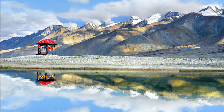 highest salt lake - pangong lake  the mountains of ladakh, leh ladakh, india