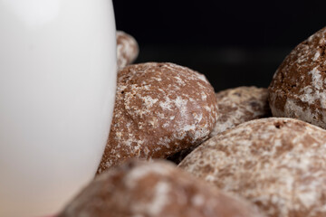 Fresh gingerbread and a glass of cold milk