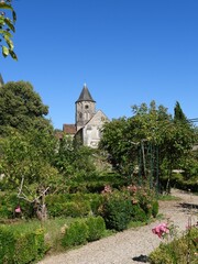 Fototapeta na wymiar église saint-pierre-ès-liens de Jumilhac le Grand (Dordogne)