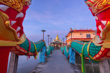 Wat Hong Thong or Wat Klang Nam is located in  Chachoengsao Province. in the area along the Gulf of...