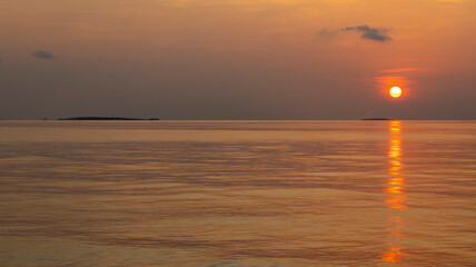 MALDIVE SUNSET 