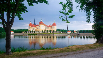 Fototapete bei efototapeten.de bestellen   