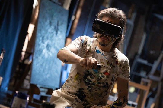 The artist that VR glasses