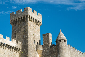 Chateau fort