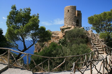 Torre des Verger: Historisches Wahrzeichen an der Küste Mallorcas