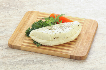 Raw haloumi cheese for grill