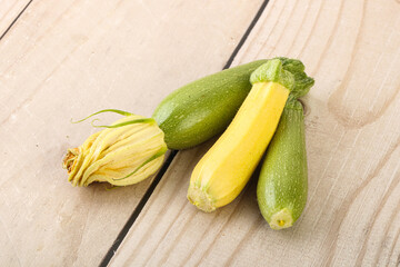 Raw baby organic zucchini heap