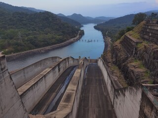 Obraz premium dam on the river