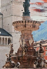 Fototapeta na wymiar Trento, città storica del nord Italia
