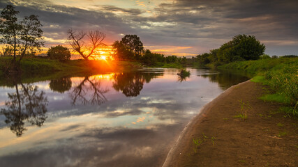 Fototapeta na wymiar Beautiful sunrise over Bzura river, Mazovia, Poland.