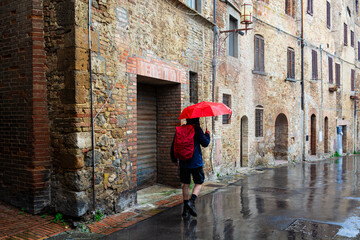 Fototapeta na wymiar San Gimignano in the rain