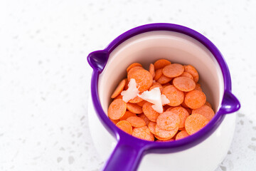 Halloween chocolate-covered pretzel rods