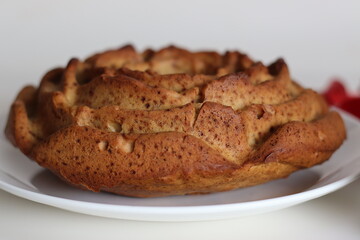 Rose flower shaped whole wheat plantain cake.