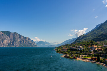 Fototapeta na wymiar Panoramic view of Lake Garda from Malcesine old town in Italy.