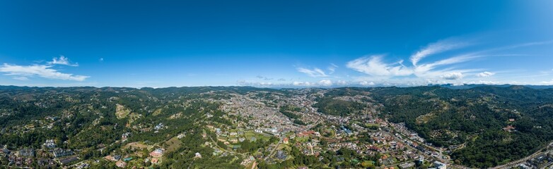 Fototapeta na wymiar Panoramic view of Campos do Jordão - Drone 