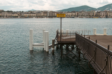 embarcad&egrave;re des P&acirc;quis, Gen&egrave;ve