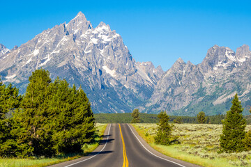 Fototapeta premium Peaks of Grand Teton Range during summer sunny weather