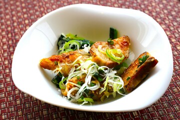 salad with shrimps