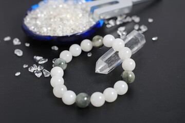 Fototapeta na wymiar pearl necklace on a white background