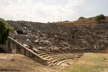 Fototapeta na wymiar ruins of ancient roman amphitheater