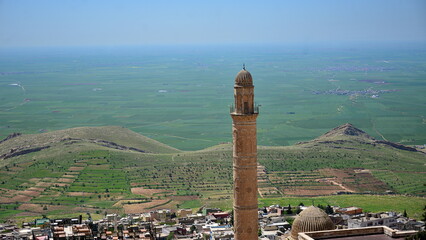 Mardin is a city in southeastern Turkey. Known for its Arab architecture and for its strategic...