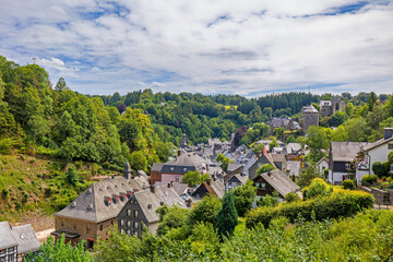 Fototapeta na wymiar Blick auf die mittelalterlichen Stadt Monschau, Eifel