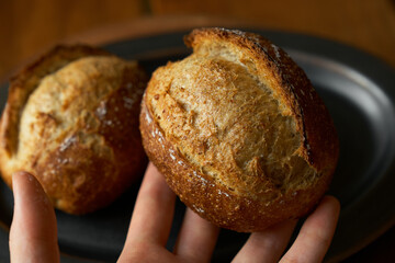 全粒粉とライ麦のテーブルブレッド