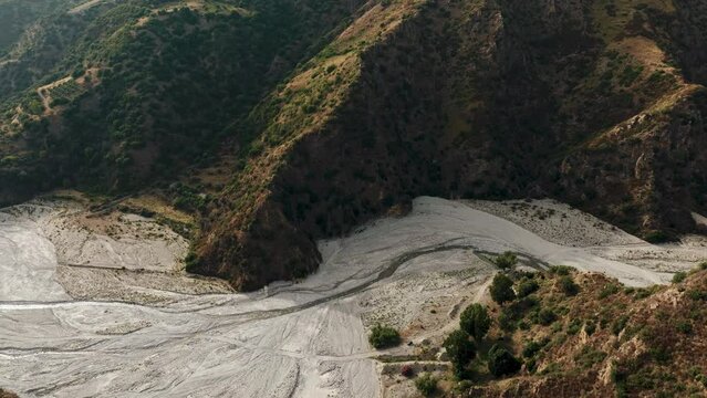 Ancient river dried up in the middle of the mountains
