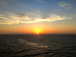 Obraz premium Sunset in the sea 