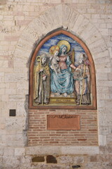 Vierge à l'Enfant à Perugia en Ombrie. Italie