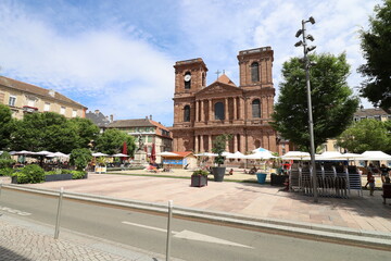 Fototapeta premium La place d'armes, ville de Belfort, territoire de Belfort, France
