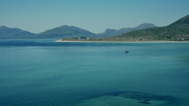 sea and mountains