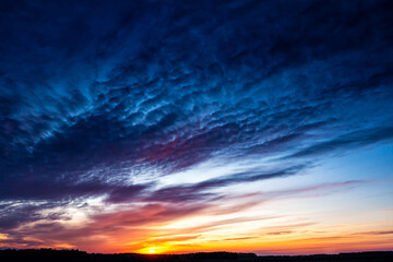 A picturesque colorful sunrise sky