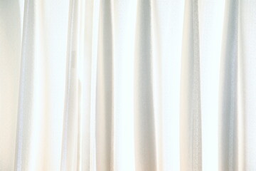 Obraz premium 光差し込むレースのカーテン