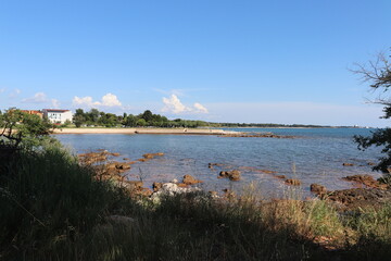 lake, water, landscape, sky, nature, sea, clouds, beach, reflection, coast, summer, river, cloud, island, mountain, calm, view, horizon, beautiful, travel, ocean, park, sunset, shore, panoramic