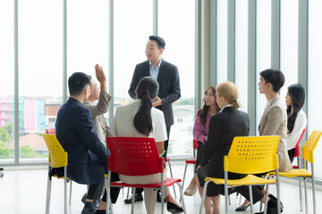 Obraz premium Group of business people meeting in conference room. Business and education concept.