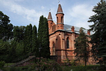 Fototapeta premium Church of the Assumption of the Virgin Mary - a Catholic church in the city of Skidel, Belarus