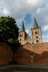 Fototapeta na wymiar old european catholic cathedral behind big wall