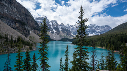 Canadian Rockies, Banff, Lake Moraine - obrazy, fototapety, plakaty