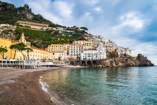 Mandingo Beach facing eastern part of Amalfi town